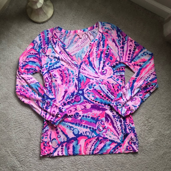 SOLD!!! Lilly Pulitzer Top - Picture 1 of 2